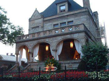 Отель Boggs Mansion Питтсбург Экстерьер фото